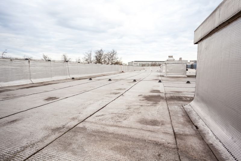 Seasonal Flat Roof Repair Tips